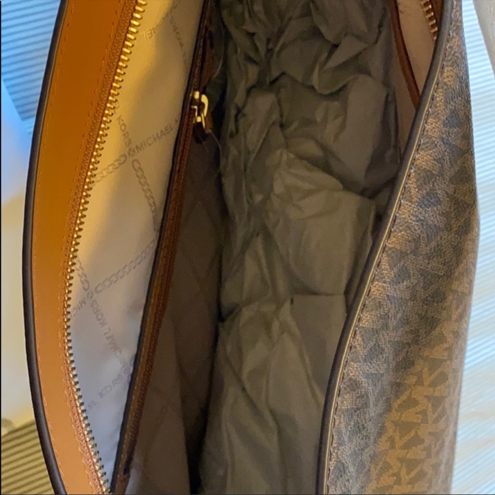 Michael Kors Shoulder Bag Brand New - Picture 5 of 7